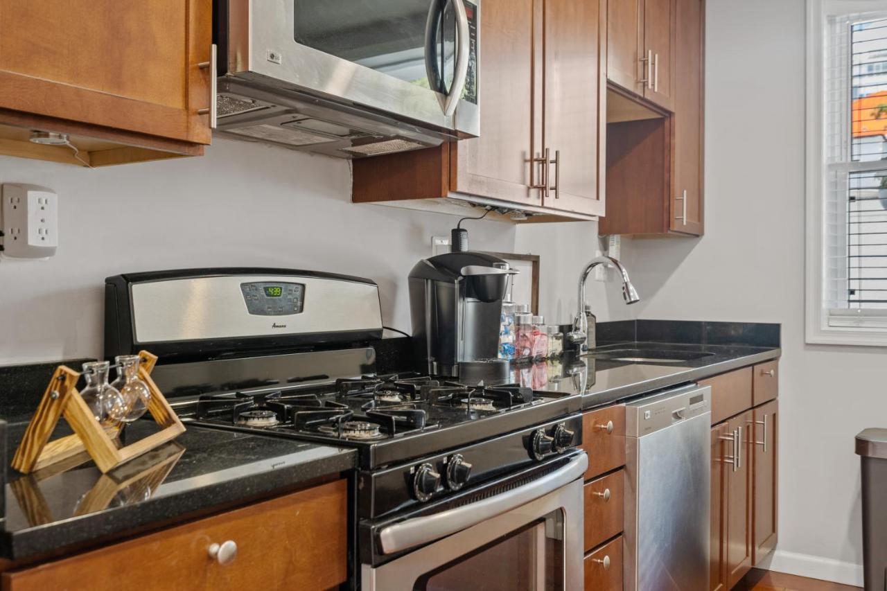 Perfect Location! Stylish Condo Steps Away From Nationals Stadium And Navy Yard In Dc'S Southwest Gem Waszyngton Zewnętrze zdjęcie
